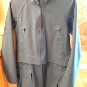 Lululemon 2-way rain jacket